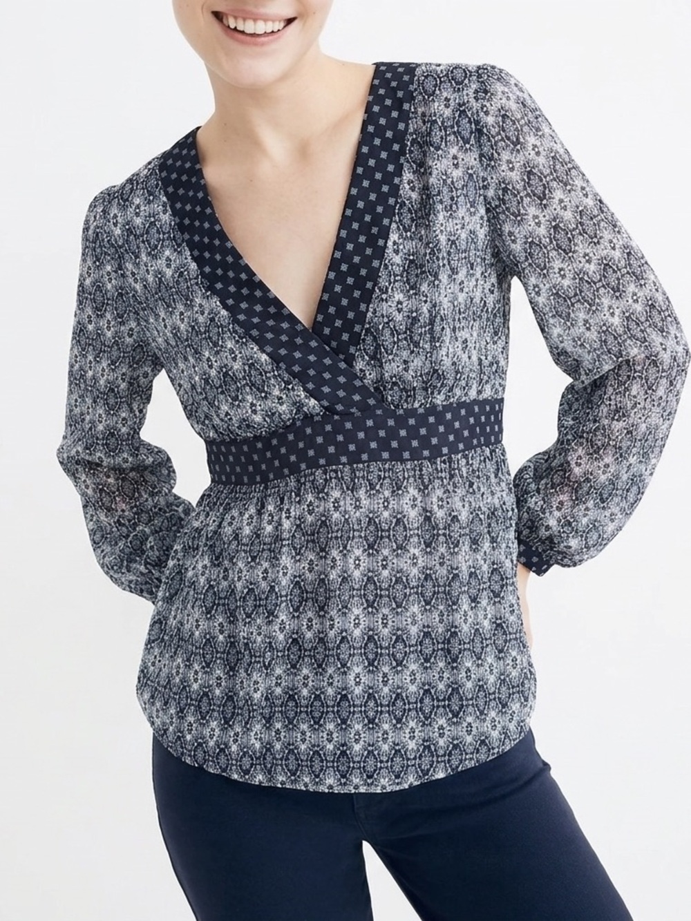Michael Kors Blue and White Wrap Cotton Geometric Blouse, Size S, ptp 15”